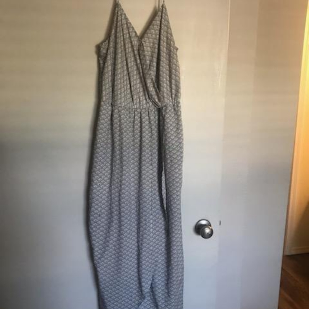 Banana republic, maxi strap dress, black and white